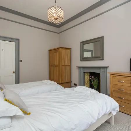 The House, Wansfell Holme, Windermere Casa de Férias *